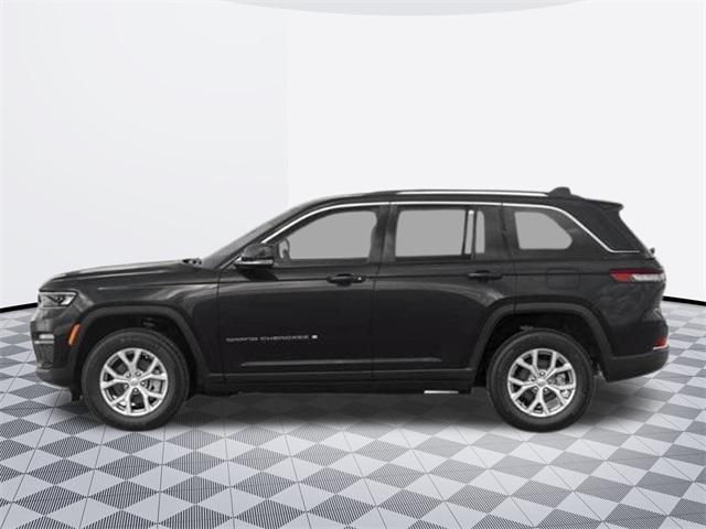 new 2025 Jeep Grand Cherokee car, priced at $48,175