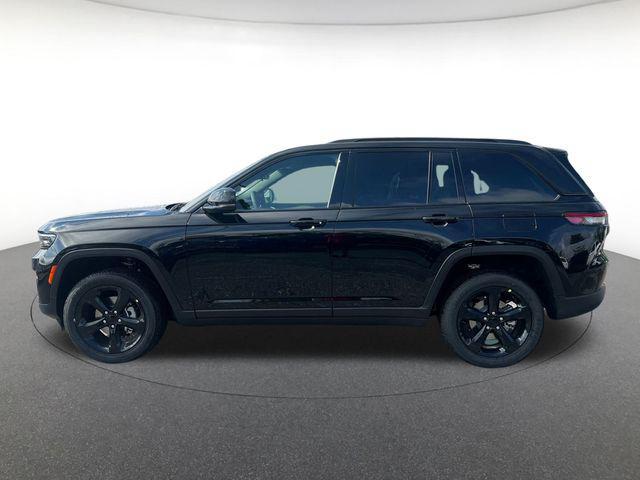 new 2025 Jeep Grand Cherokee car, priced at $39,566