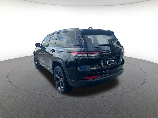 new 2025 Jeep Grand Cherokee car, priced at $39,566
