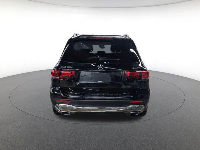 used 2022 Mercedes-Benz GLB 250 car, priced at $29,000