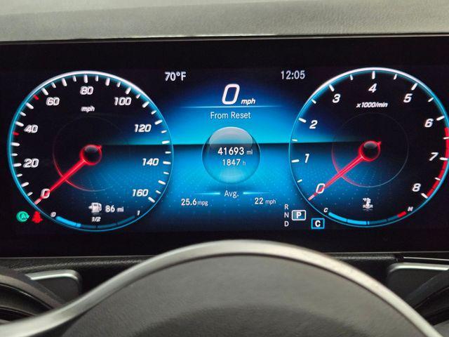 used 2022 Mercedes-Benz GLB 250 car, priced at $29,000