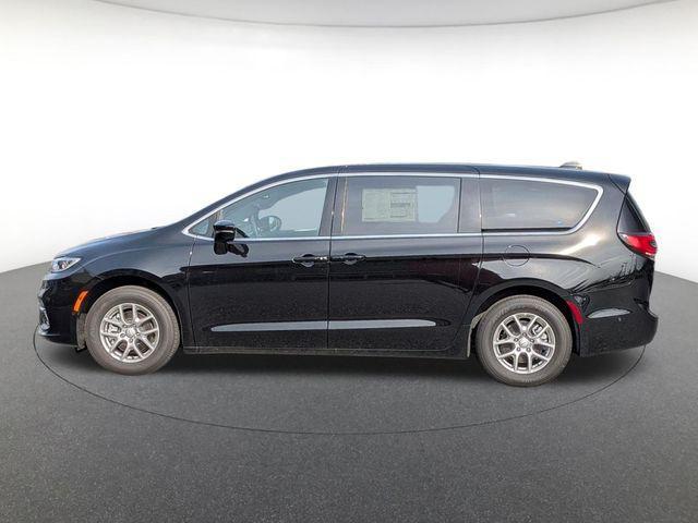 new 2026 Chrysler Pacifica car, priced at $38,767