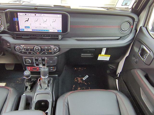new 2025 Jeep Wrangler car, priced at $58,602