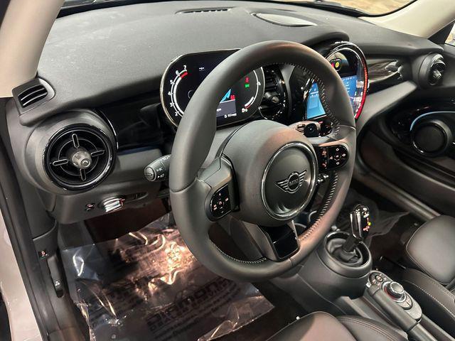 used 2023 MINI Hardtop car, priced at $26,288