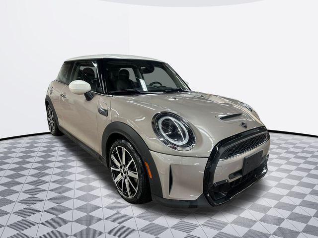used 2023 MINI Hardtop car, priced at $26,288