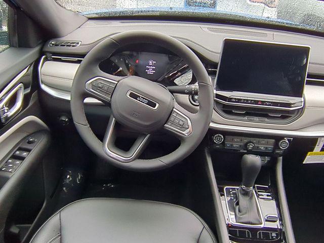 new 2025 Jeep Compass car, priced at $30,310
