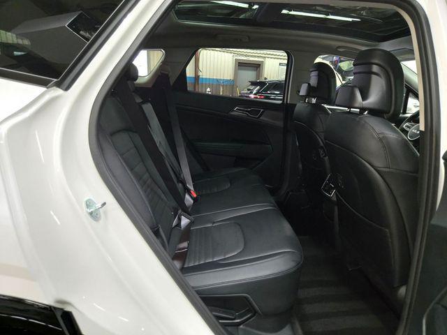 used 2025 Kia Sportage Hybrid car, priced at $33,500