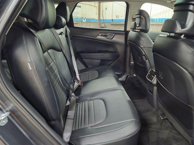 used 2025 Kia Sportage Hybrid car, priced at $34,500