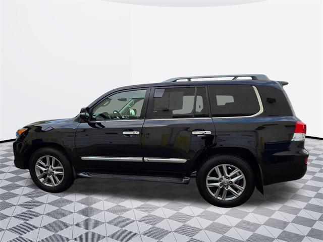 used 2015 Lexus LX 570 car, priced at $33,388