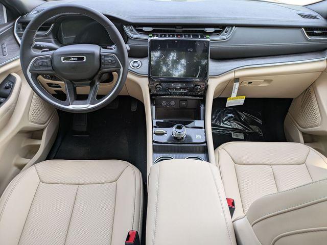 new 2025 Jeep Grand Cherokee car, priced at $46,838