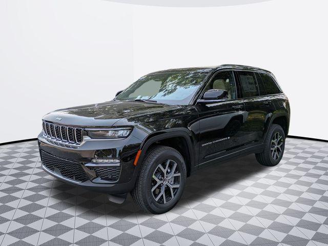 new 2025 Jeep Grand Cherokee car, priced at $46,838