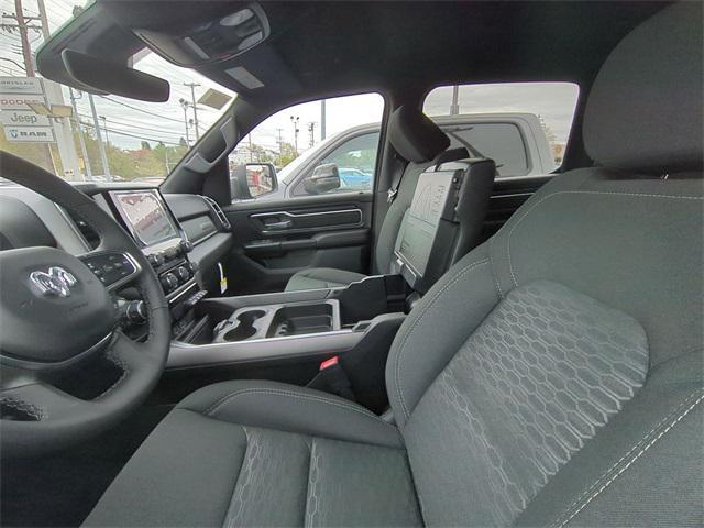 new 2025 Ram 1500 car, priced at $52,881
