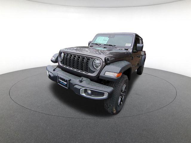 new 2025 Jeep Gladiator car, priced at $39,669