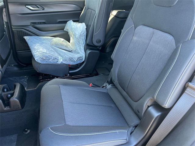 new 2025 Jeep Grand Cherokee L car, priced at $40,527