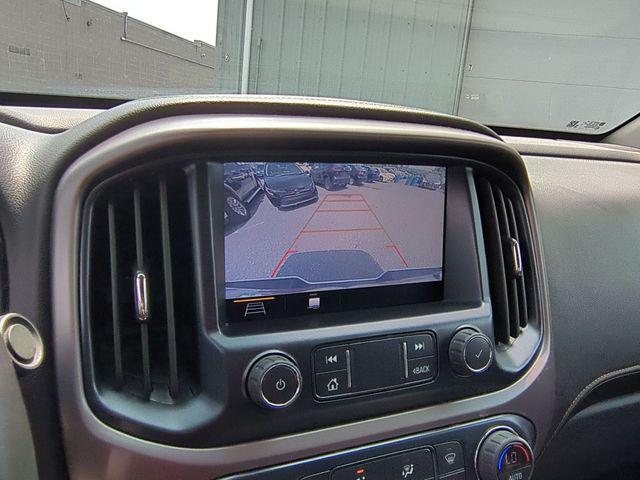 used 2022 GMC Canyon car, priced at $32,000