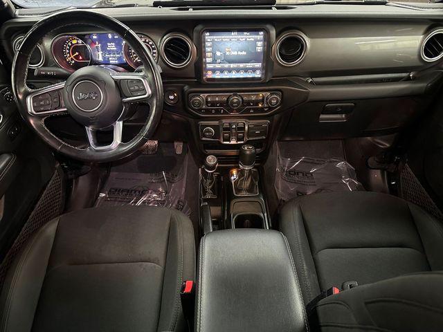 used 2022 Jeep Wrangler Unlimited car, priced at $33,000