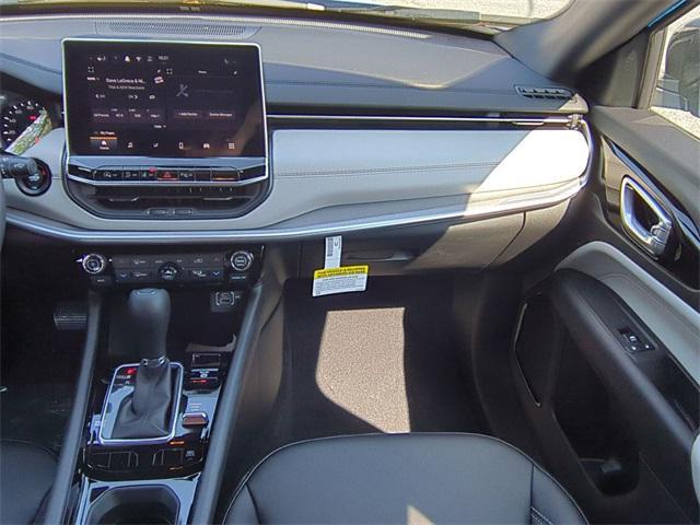 new 2025 Jeep Compass car, priced at $31,217