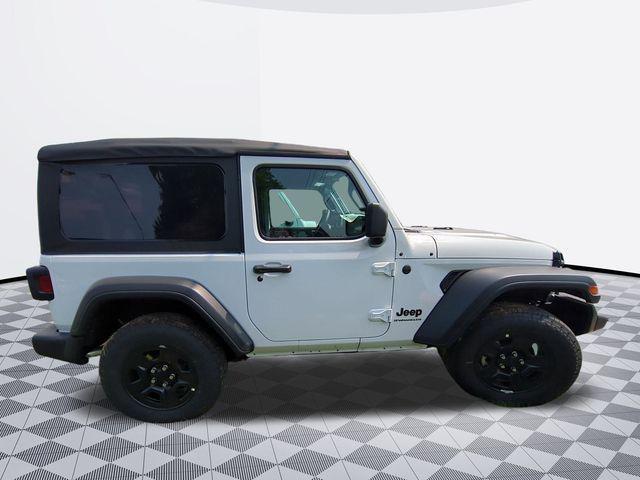 new 2025 Jeep Wrangler car, priced at $33,058