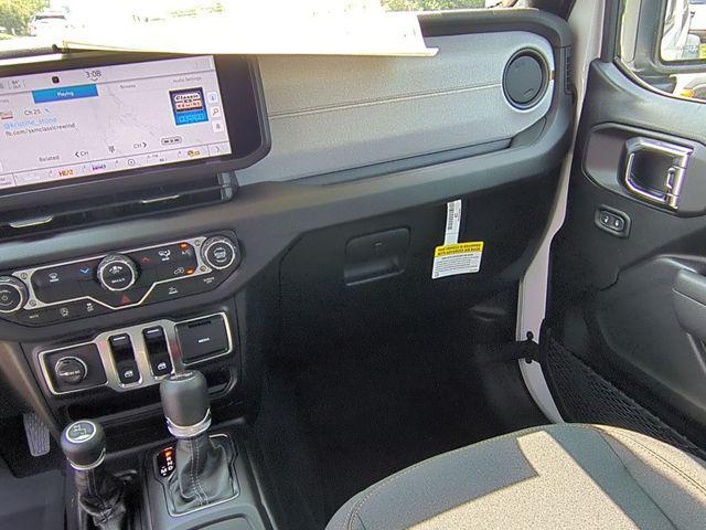 new 2025 Jeep Wrangler car, priced at $33,058
