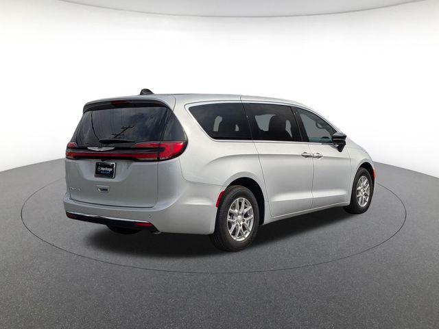 new 2026 Chrysler Pacifica car, priced at $44,140