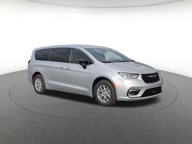 new 2026 Chrysler Pacifica car, priced at $44,140