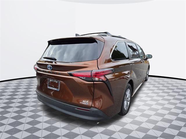 used 2022 Toyota Sienna car, priced at $42,600