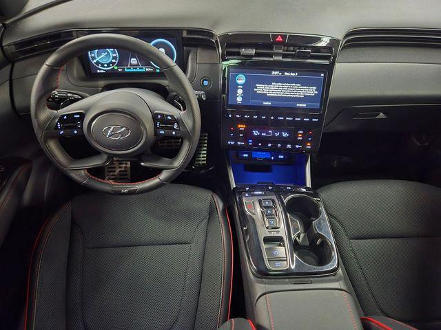 used 2024 Hyundai TUCSON Hybrid car, priced at $28,900