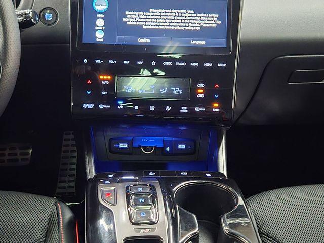 used 2024 Hyundai TUCSON Hybrid car, priced at $28,900