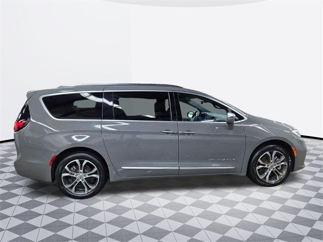 used 2021 Chrysler Pacifica car, priced at $34,800