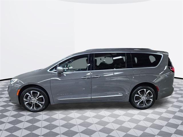 used 2021 Chrysler Pacifica car, priced at $34,800