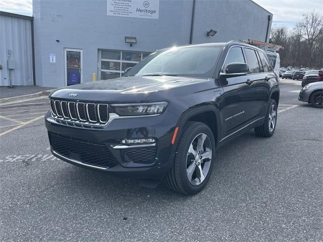 new 2024 Jeep Grand Cherokee 4xe car, priced at $62,712