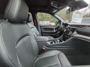 new 2025 Jeep Grand Cherokee car, priced at $40,835