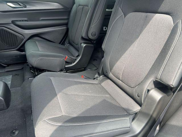 new 2025 Jeep Grand Cherokee L car, priced at $40,718
