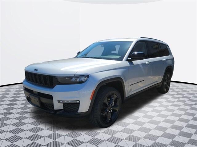 used 2022 Jeep Grand Cherokee L car, priced at $37,000
