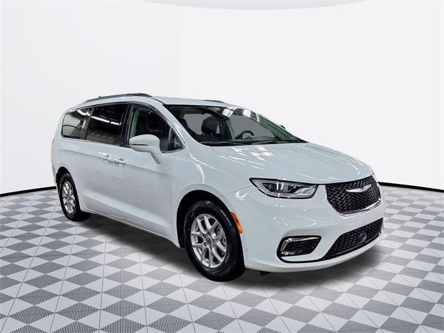 used 2022 Chrysler Pacifica car, priced at $18,700