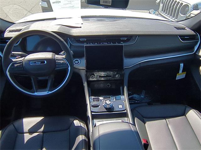 new 2025 Jeep Grand Cherokee L car, priced at $51,352