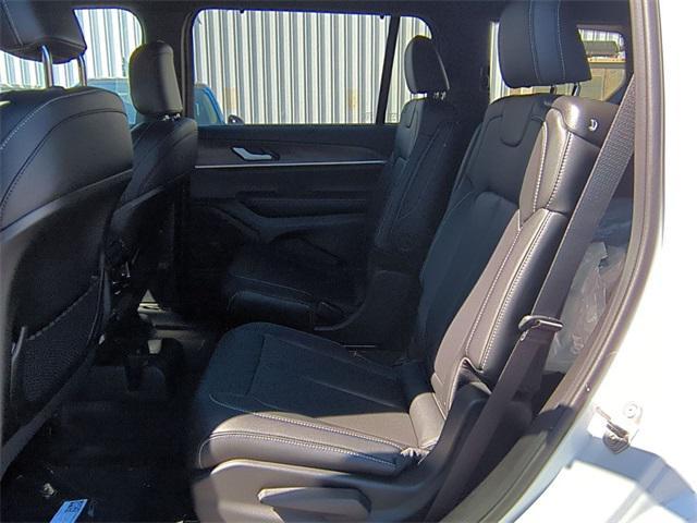 new 2025 Jeep Grand Cherokee L car, priced at $51,352