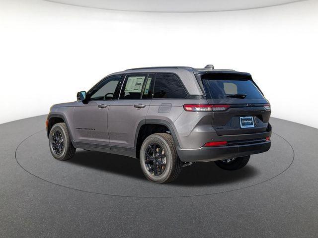 new 2025 Jeep Grand Cherokee car, priced at $37,158