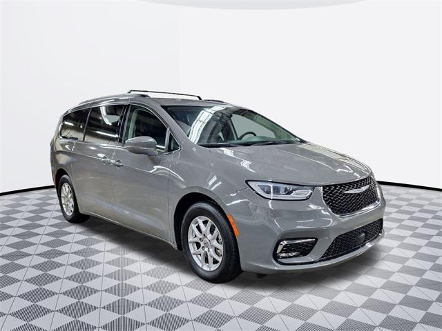 used 2022 Chrysler Pacifica car, priced at $20,000