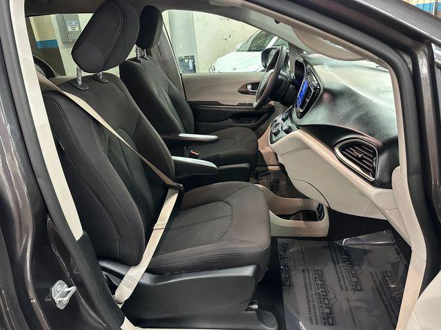 used 2017 Chrysler Pacifica car, priced at $12,100