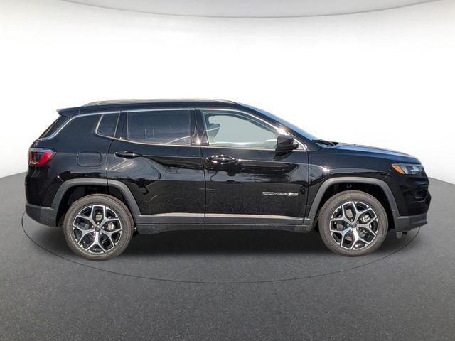 new 2026 Jeep Compass car, priced at $30,328