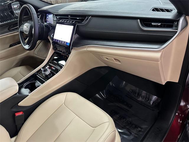 used 2025 Jeep Grand Cherokee car, priced at $43,500