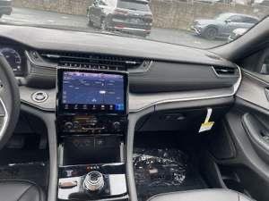 new 2025 Jeep Grand Cherokee L car, priced at $41,943