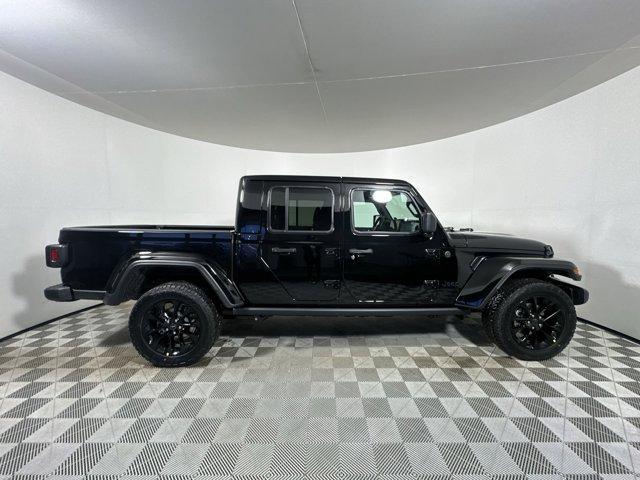 new 2025 Jeep Gladiator car, priced at $43,385