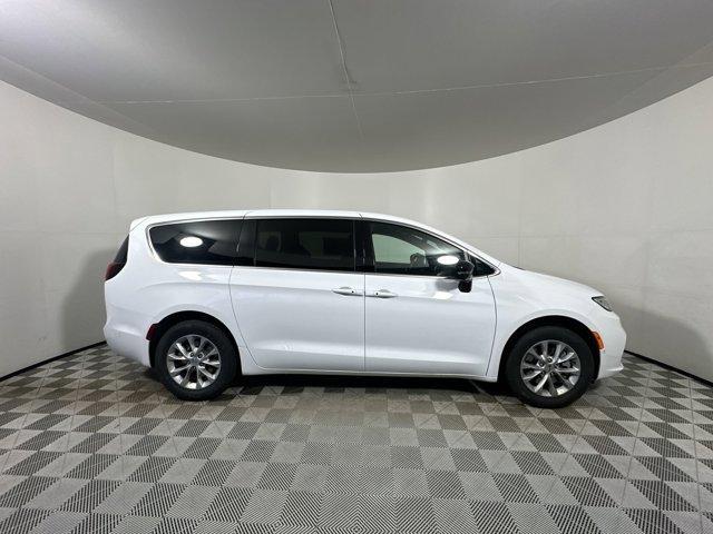 new 2025 Chrysler Pacifica car, priced at $48,420