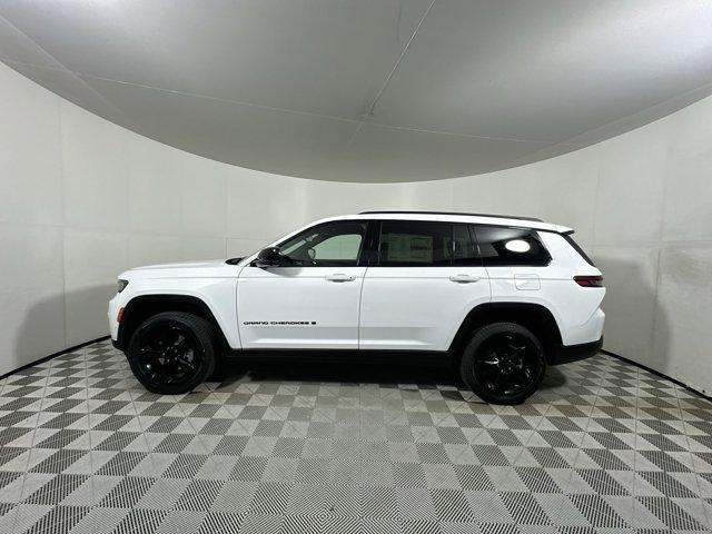 new 2025 Jeep Grand Cherokee L car