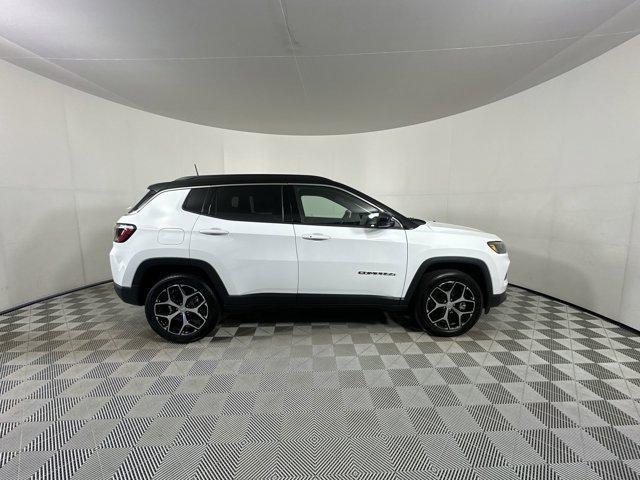 new 2024 Jeep Compass car, priced at $35,340