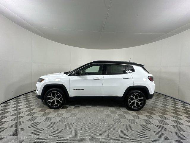 new 2024 Jeep Compass car, priced at $35,340