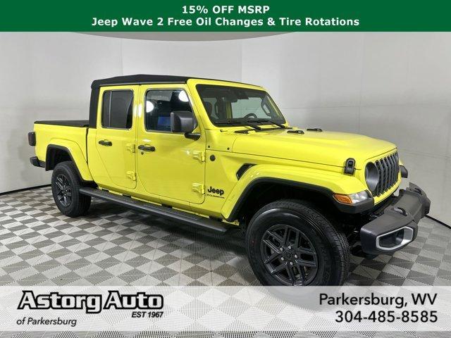 new 2024 Jeep Gladiator car, priced at $53,445