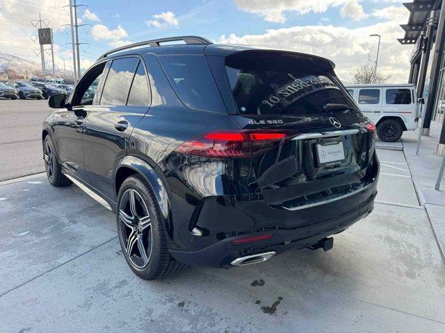 new 2025 Mercedes-Benz GLE 580 car, priced at $98,935